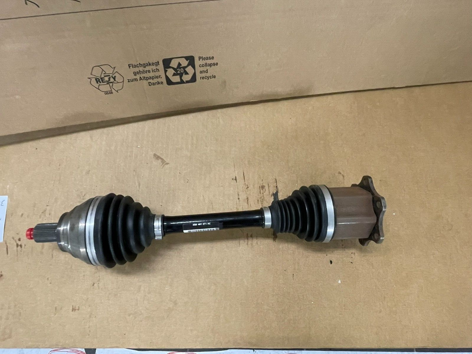 3Q0407271AC AUDI VW ŠKODA SEAT GELENKWELLE MIT GLEICHLAUFGELENKEN 3Q0407271AC