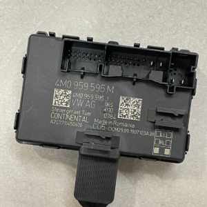 4M0959595M AUDI E-TRON AUDI  Q7 TÜRSTEUERGERÄT HINTEN LINKS 4M0959595M  Fast Neu