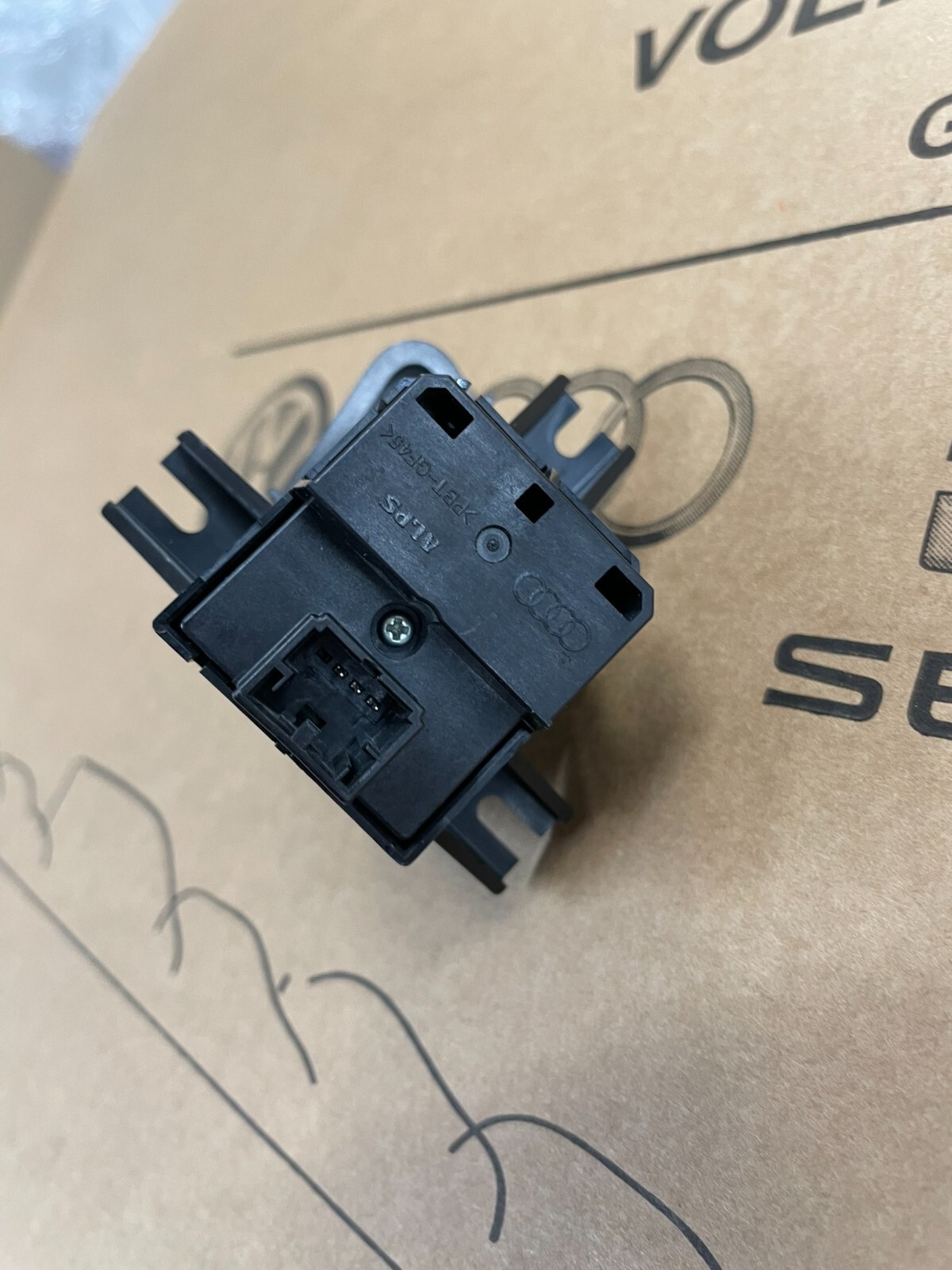 4M1919616B AUDI Q7 4M LAUTSTÄRKEREGLER SCHALTTAFEL 4M1919616B Fast Neu Test Car - Obrázek 11