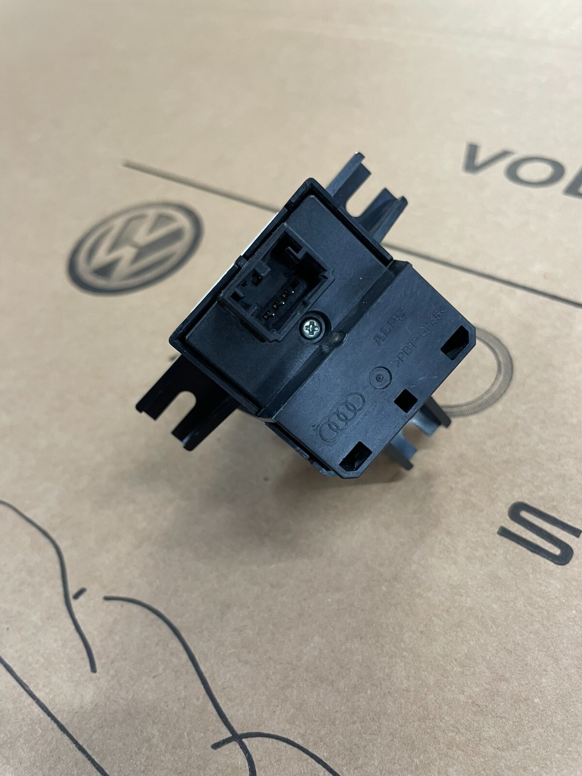 4M1919616B AUDI Q7 4M LAUTSTÄRKEREGLER SCHALTTAFEL 4M1919616B Fast Neu Test Car - Obrázek 12