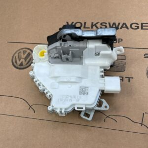 8J1837015F AUDI VW PORSCHE TÜRSCHLOSS SCHLOSS VORN LINKS 115 Fast Neu Ori