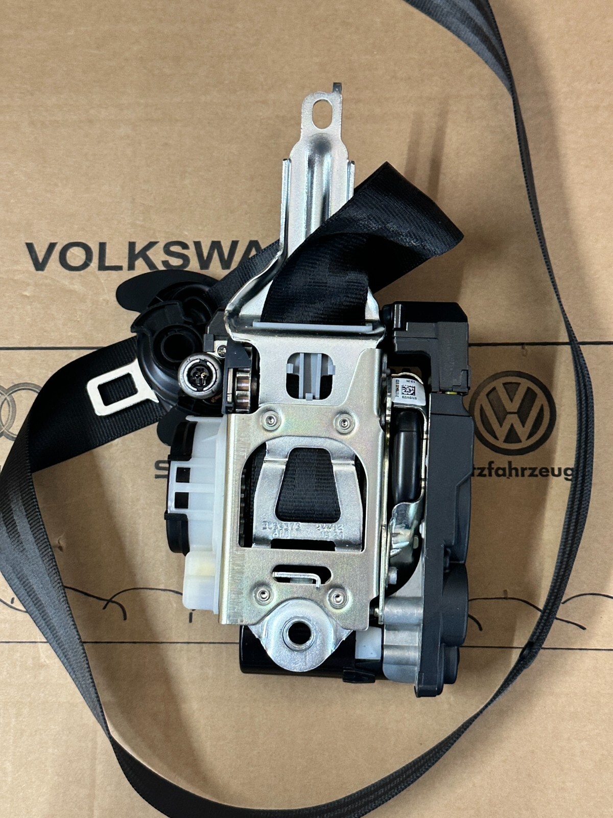 9Y0857705J PORSCHE CAYENNE SICHERHEITSGURT BLACK FRONT LEFT 9Y0857705J ORIG.NEU - Obrázek 11