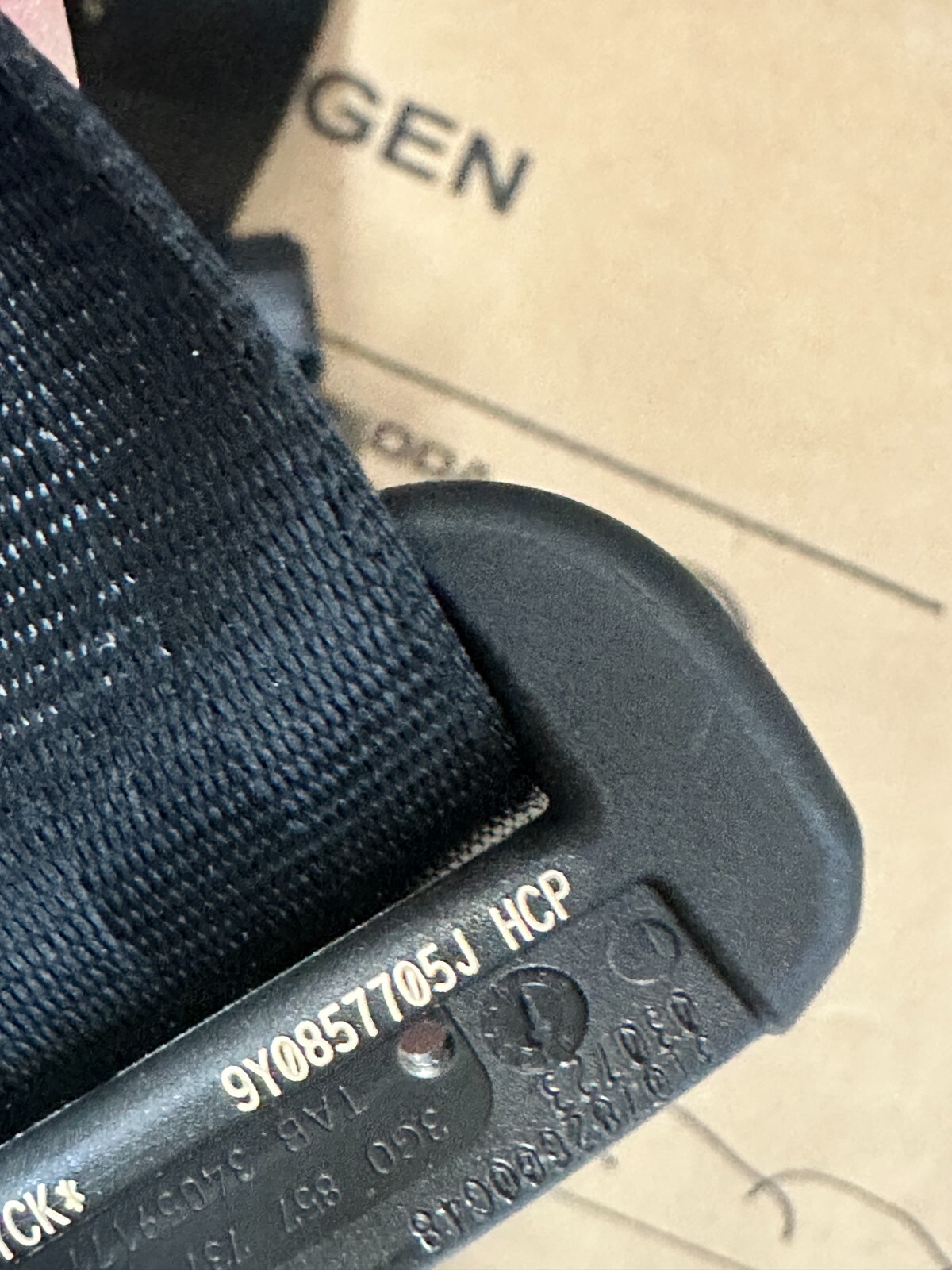 9Y0857705J PORSCHE CAYENNE SICHERHEITSGURT BLACK FRONT LEFT 9Y0857705J ORIG.NEU - Obrázek 3