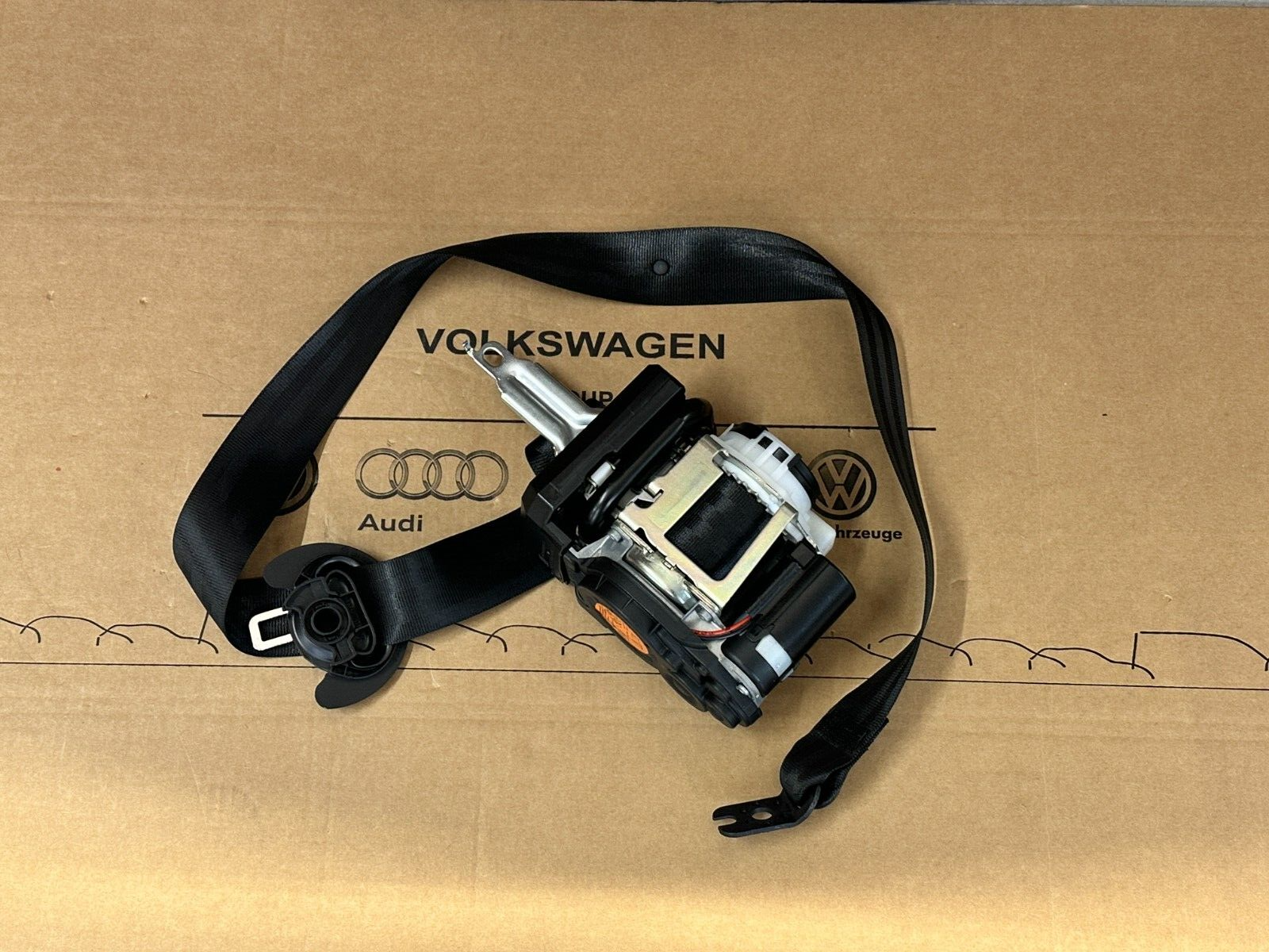 9Y0857705J PORSCHE CAYENNE SICHERHEITSGURT BLACK FRONT LEFT 9Y0857705J ORIG.NEU - Obrázek 7