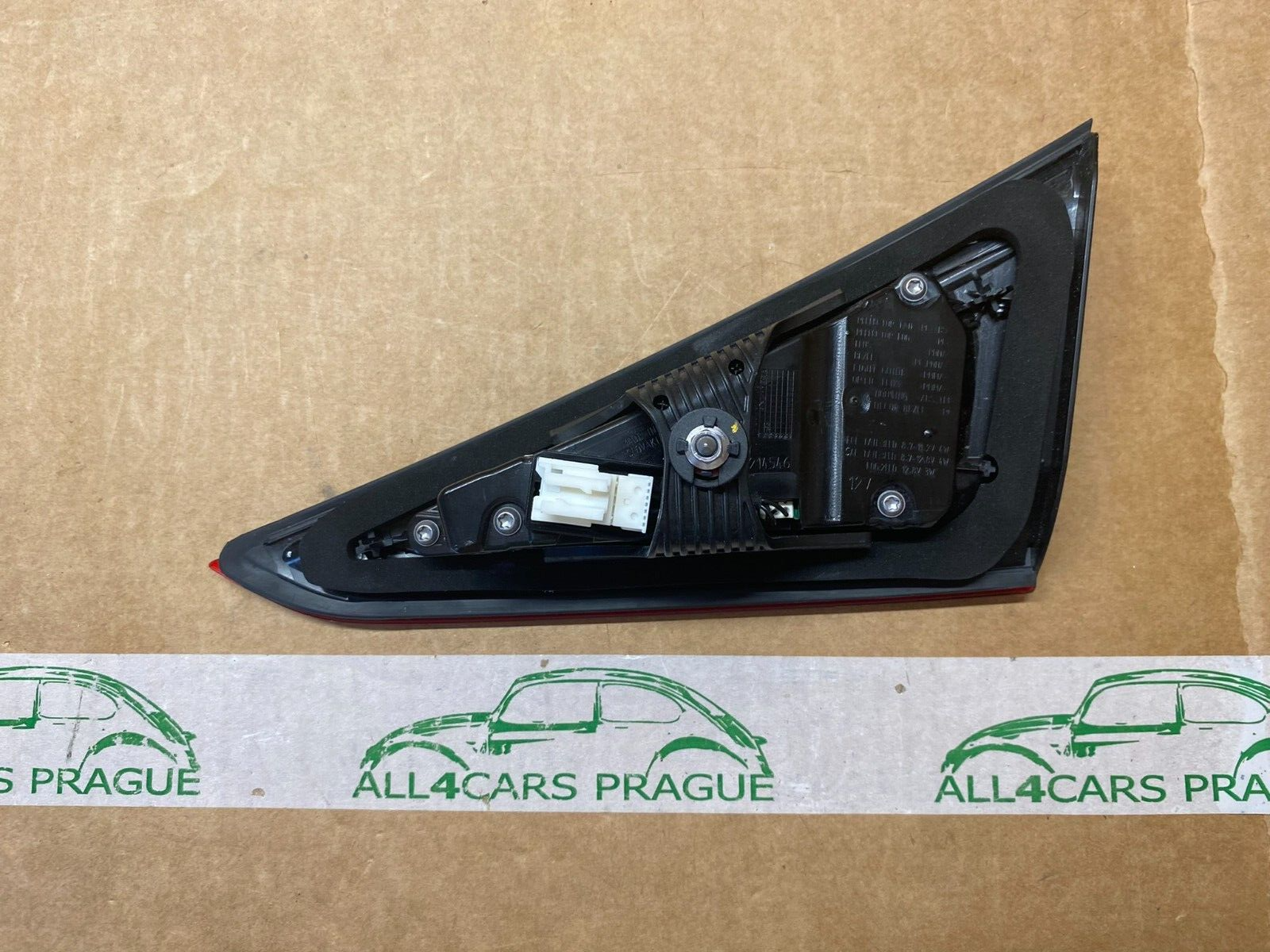 A2579064600 MERCEDES CLS C257 RÜCKLEUCHTE HECKKLAPPE LINKS INNERE A2579064600 - Obrázek 4