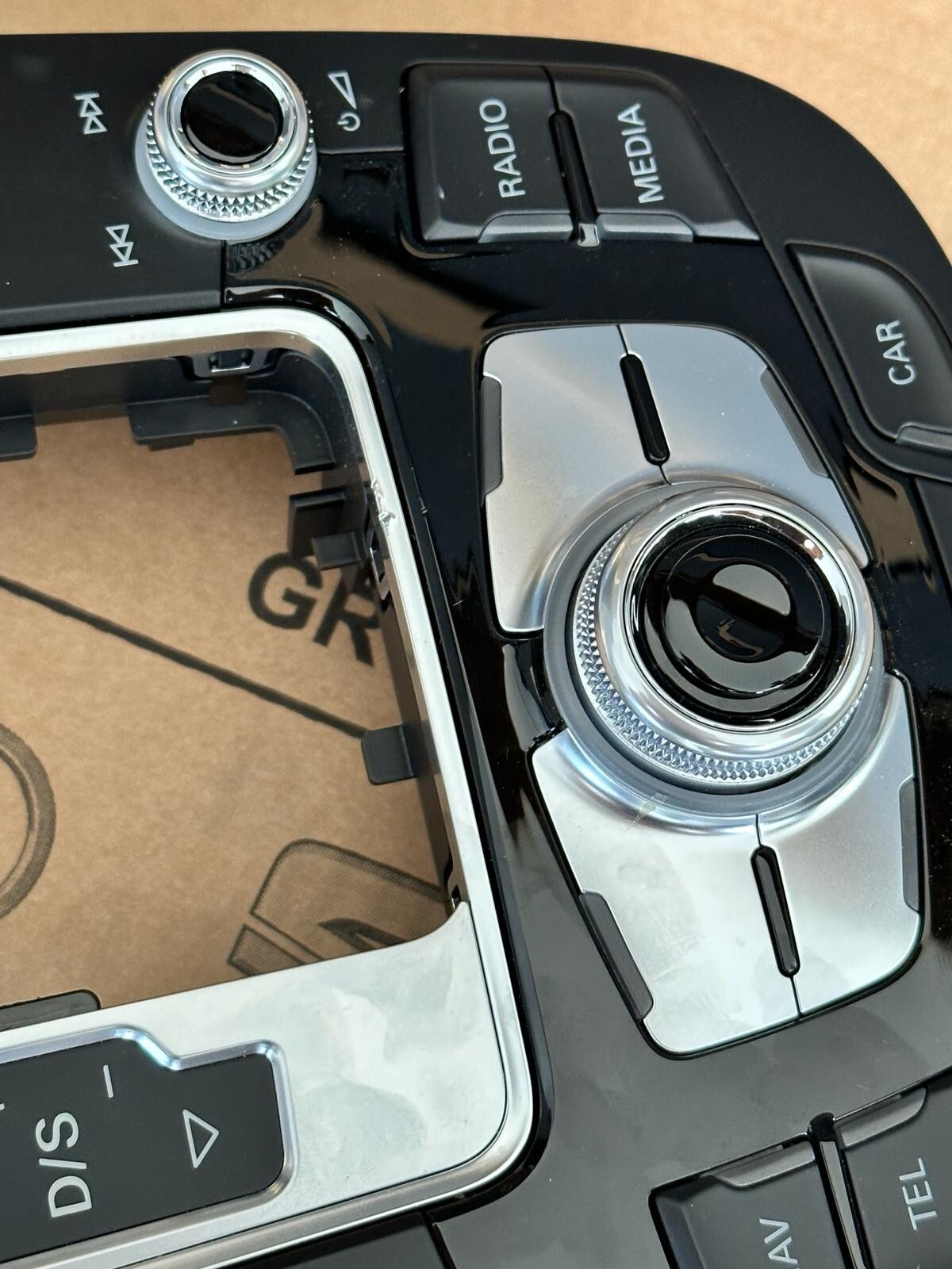 AUDI A4 A5 Q5 BEDIENUNGSEINHEIT FÜR MULTI-MEDIASYSTEM MMI 8T0919611L FAST NEU ! - Obrázek 6