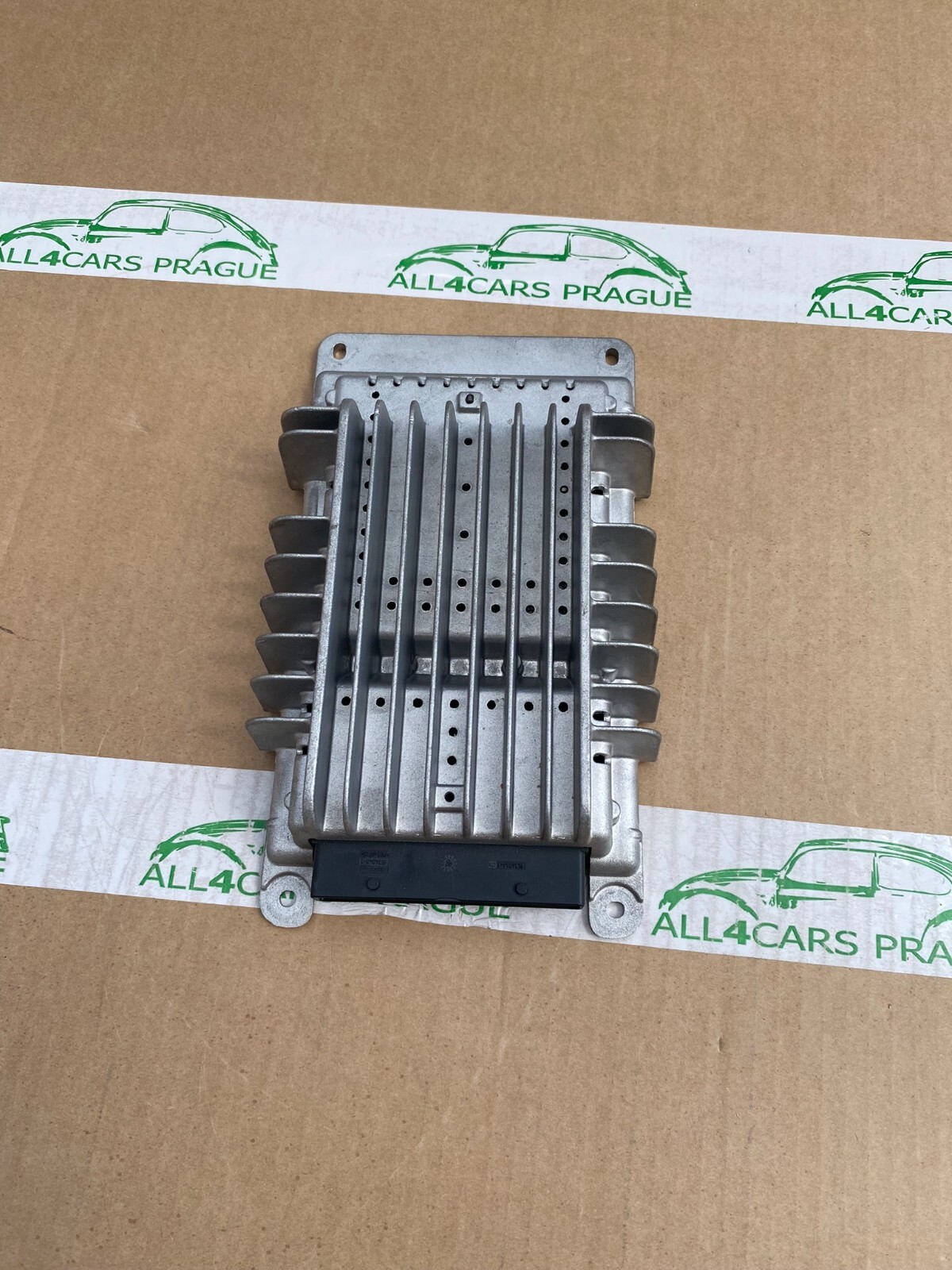 AUDI A4/S4 VERSTÄRKER BOSE SOUNDSYSTEM SOUND 8H0035223B ORIGINAL AUDI BOSE TEIL