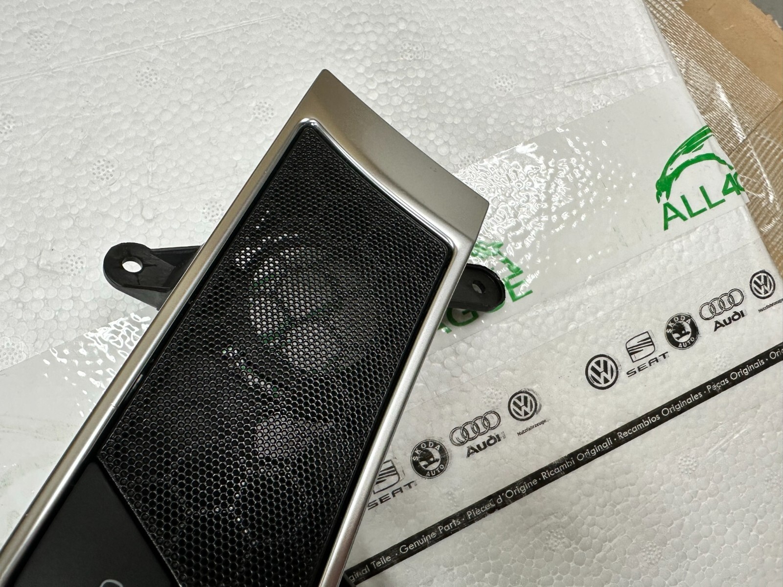 AUDI A6 4F AVANT TÜRGRIFF INNEN VORNE LINKS 4F0837091B + 4F0867499A - Obrázek 4