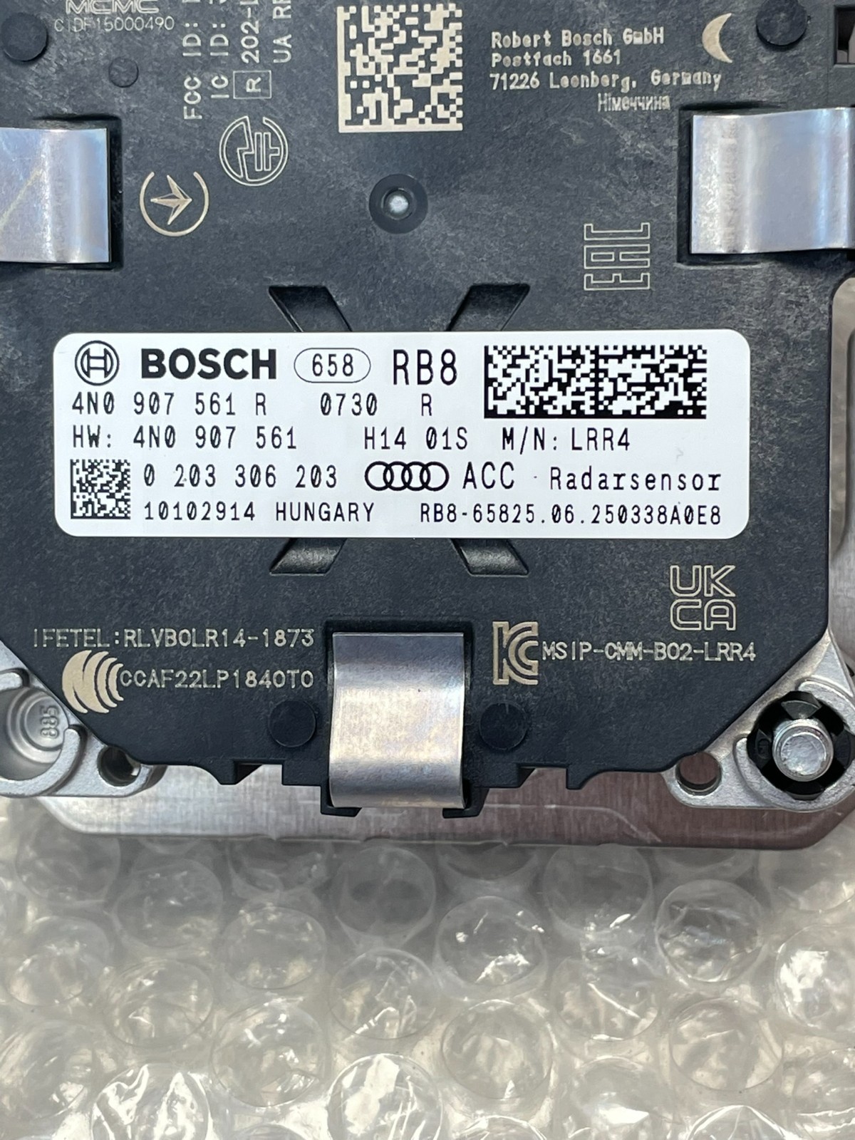 AUDI A8 / S8 4N ACC RADAR SENSOR DISTRONIC ABSTANDSREGELUNG 4N0907561R ORIG NEU - Obrázek 3