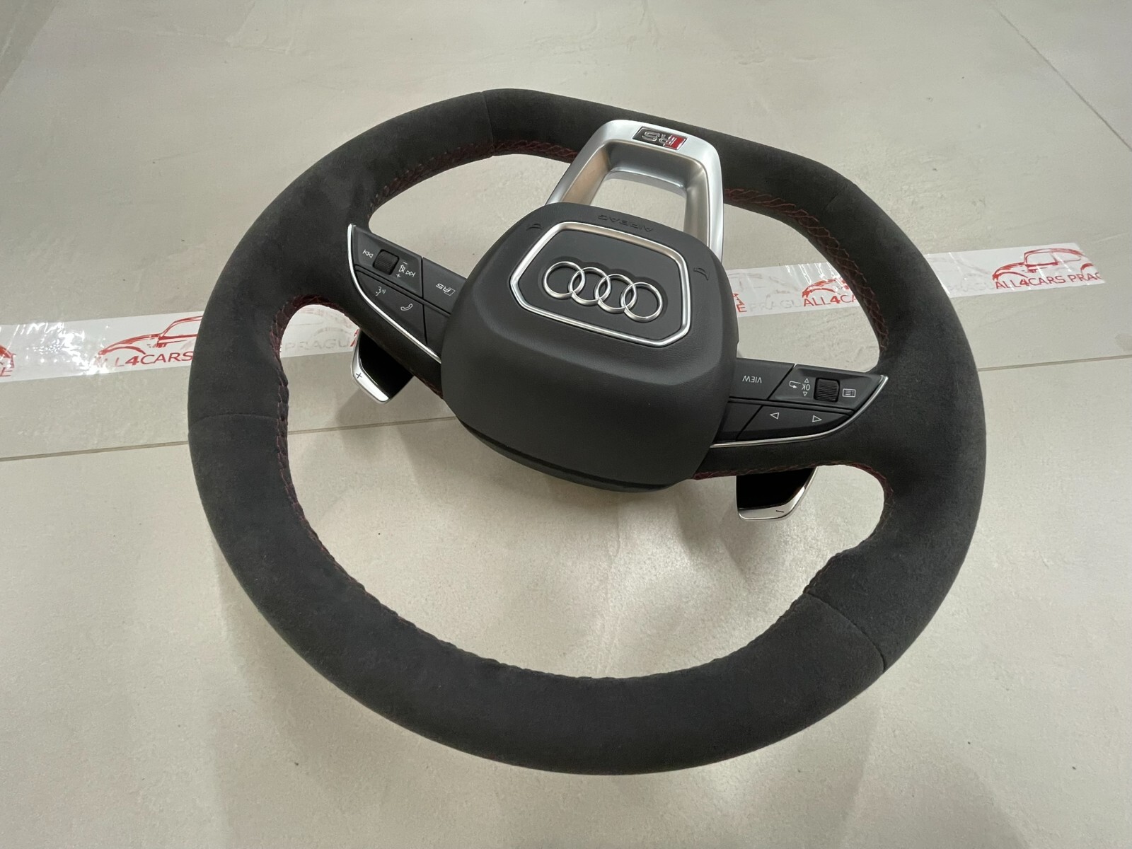 AUDI LENKRAD ALCANTARA RSQ8 4M Q8 Q7 SQ7 ABGEFLACHT WIPPEN ROTE NAHT 4M8419091AE - Obrázek 13