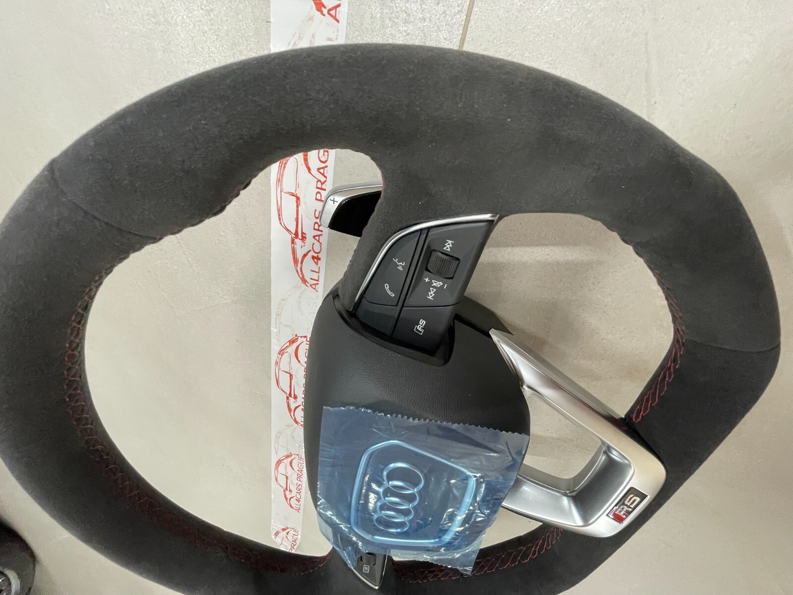 AUDI LENKRAD ALCANTARA RSQ8 4M Q8 Q7 SQ7 ABGEFLACHT WIPPEN ROTE NAHT 4M8419091AE - Obrázek 14