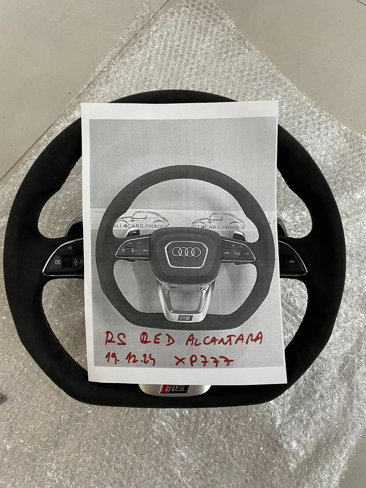 AUDI LENKRAD ALCANTARA RSQ8 4M Q8 Q7 SQ7 ABGEFLACHT WIPPEN ROTE NAHT 4M8419091AE - Obrázek 19