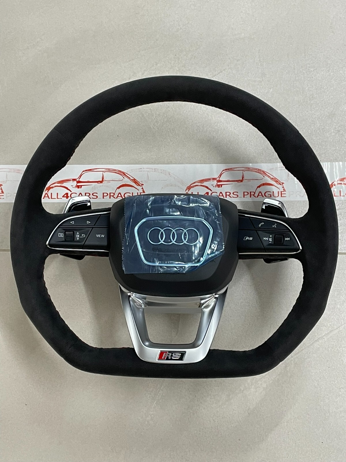 AUDI LENKRAD ALCANTARA RSQ8 4M Q8 Q7 SQ7 ABGEFLACHT WIPPEN ROTE NAHT 4M8419091AE - Obrázek 4