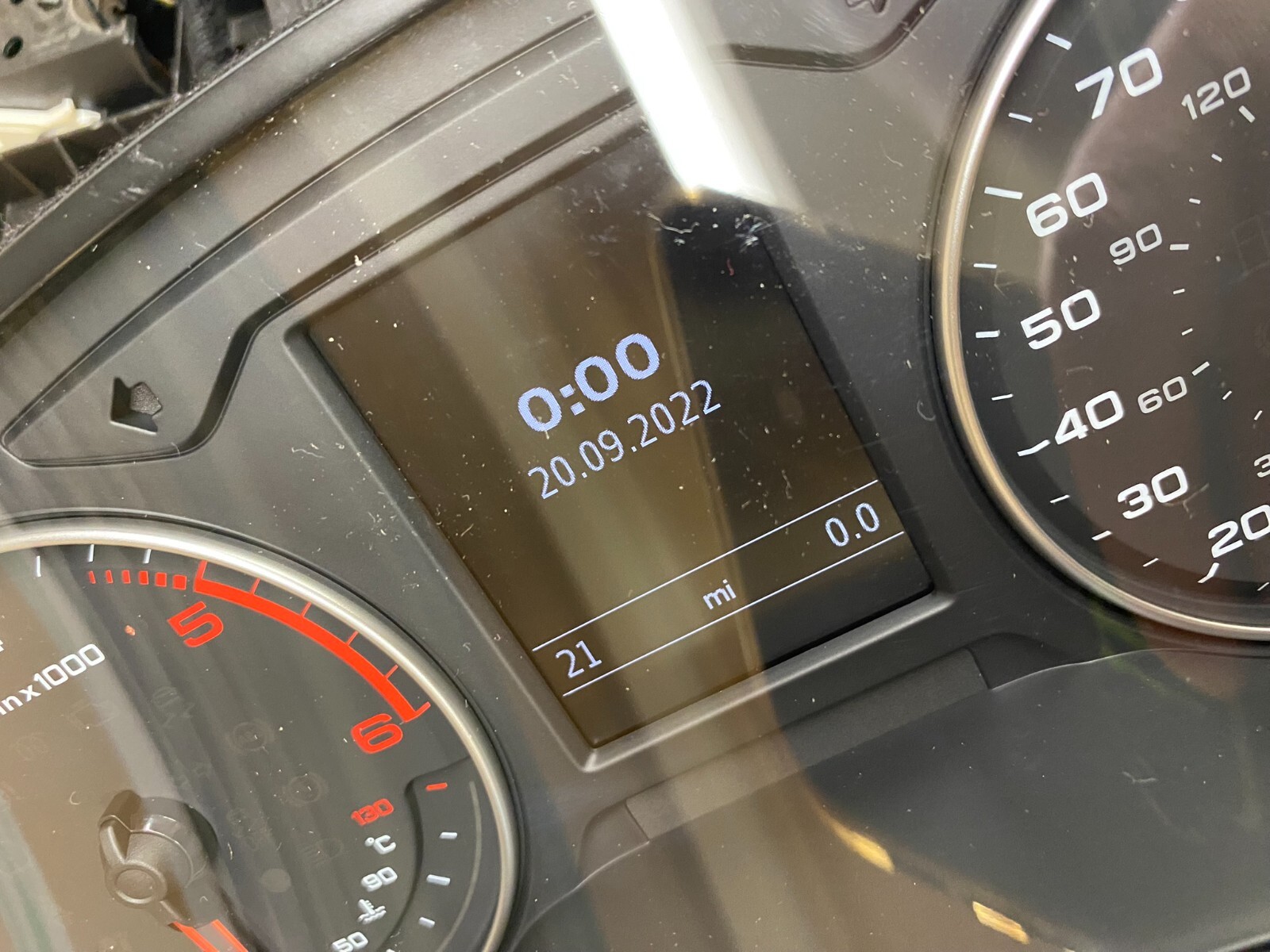 AUDI Q2 KOMBIINSTRUMENT MPH 81A920941C TACHO 21 MI. ONLY DEMONT FROM TEST CAR - Obrázek 8