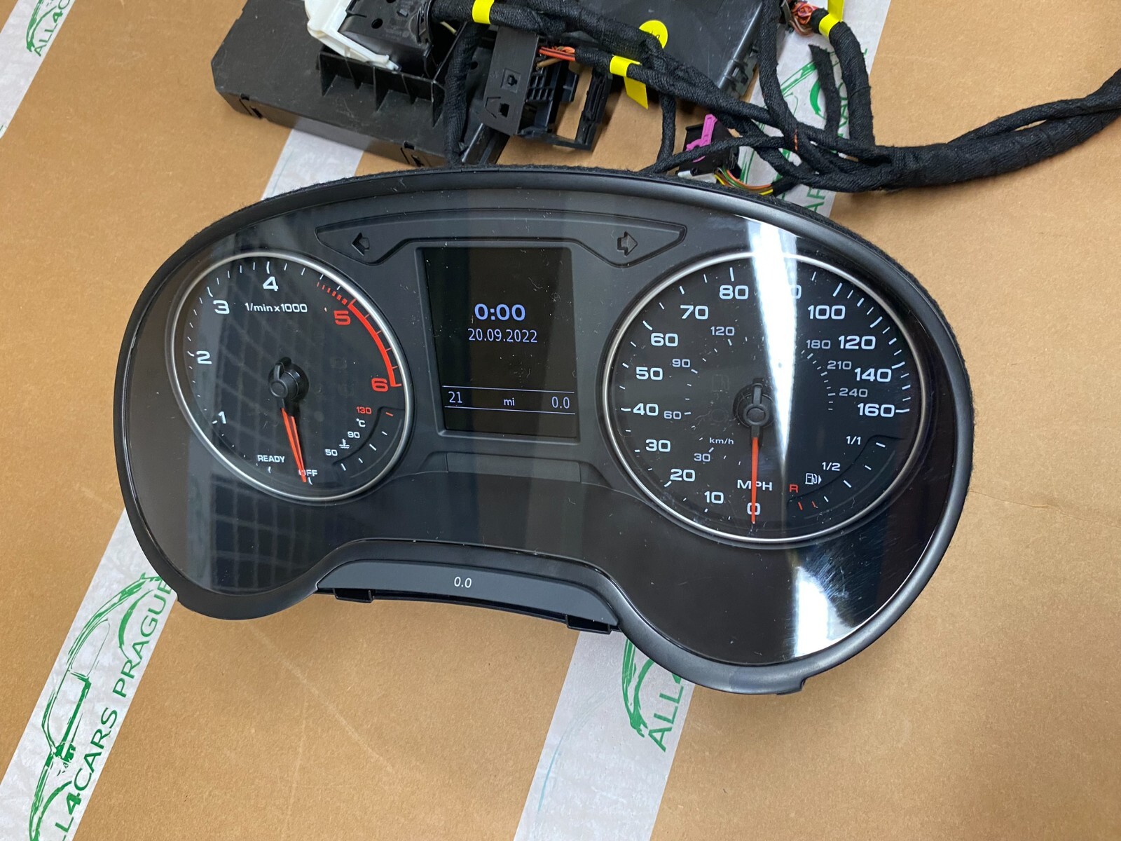 AUDI Q2 KOMBIINSTRUMENT MPH 81A920941C TACHO 21 MI. ONLY DEMONT FROM TEST CAR - Obrázek 9