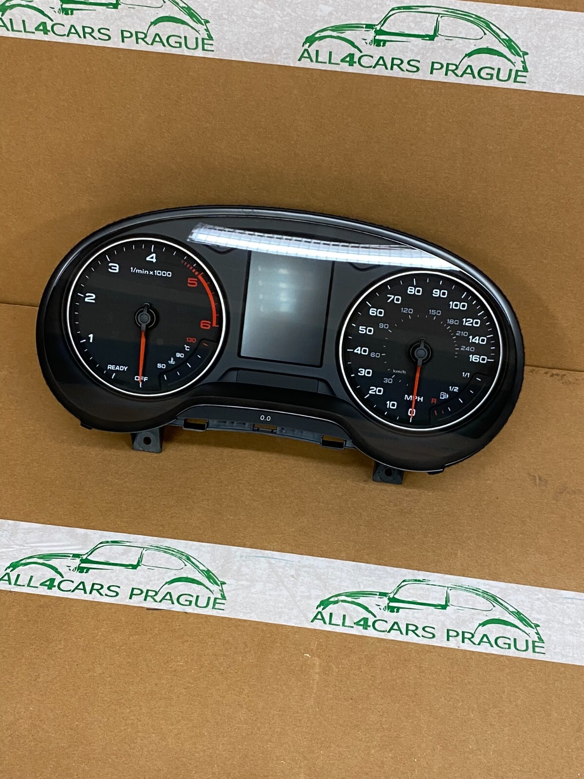 AUDI Q2 KOMBIINSTRUMENT MPH 81A920941C TACHO 21 MI. ONLY DEMONT FROM TEST CAR