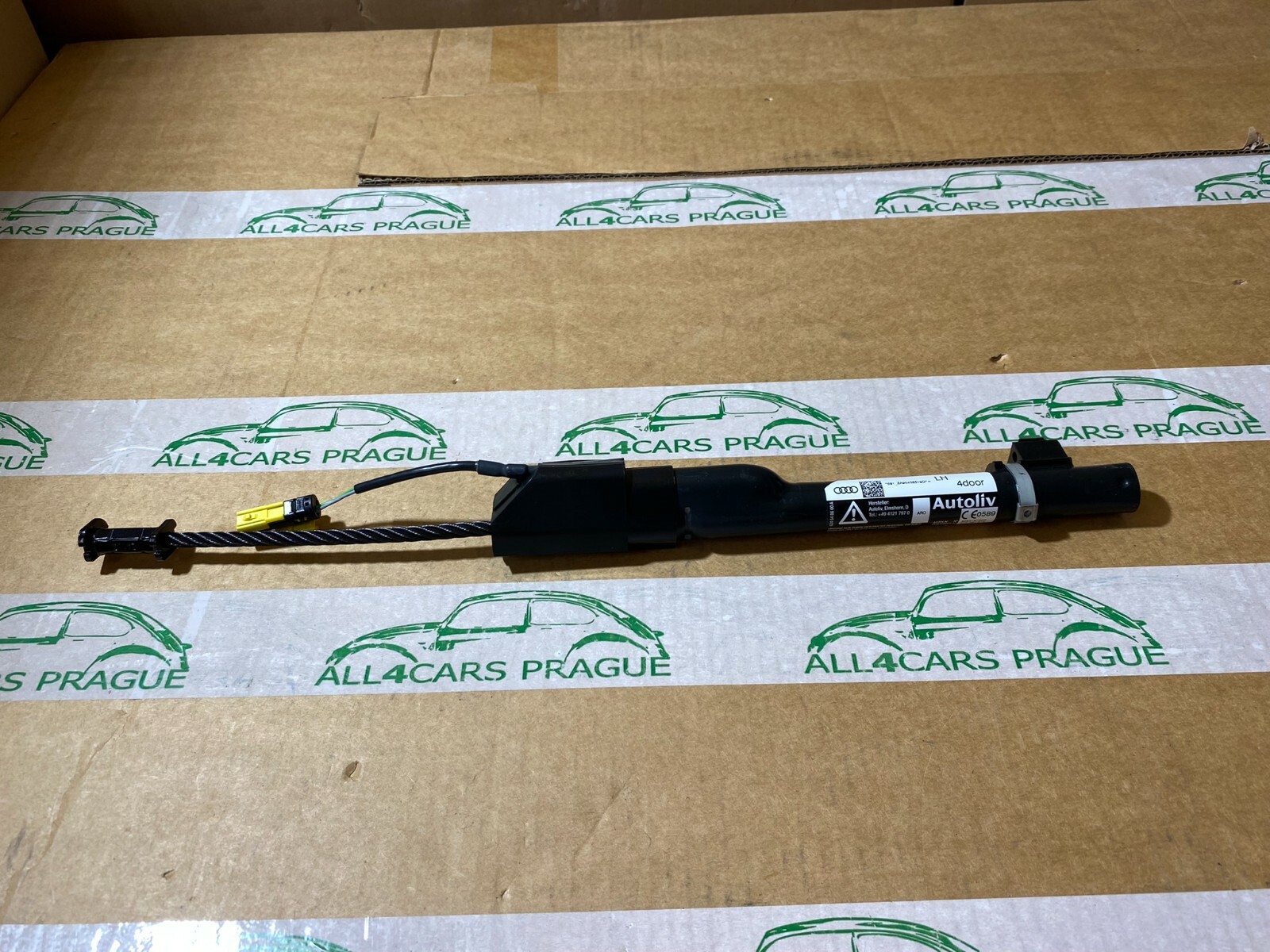 AUDI Q3/SPORTBACK 2012>>2018 GURTSTRAFFER LINKS 8U0857619 ORIG.NEU!!!