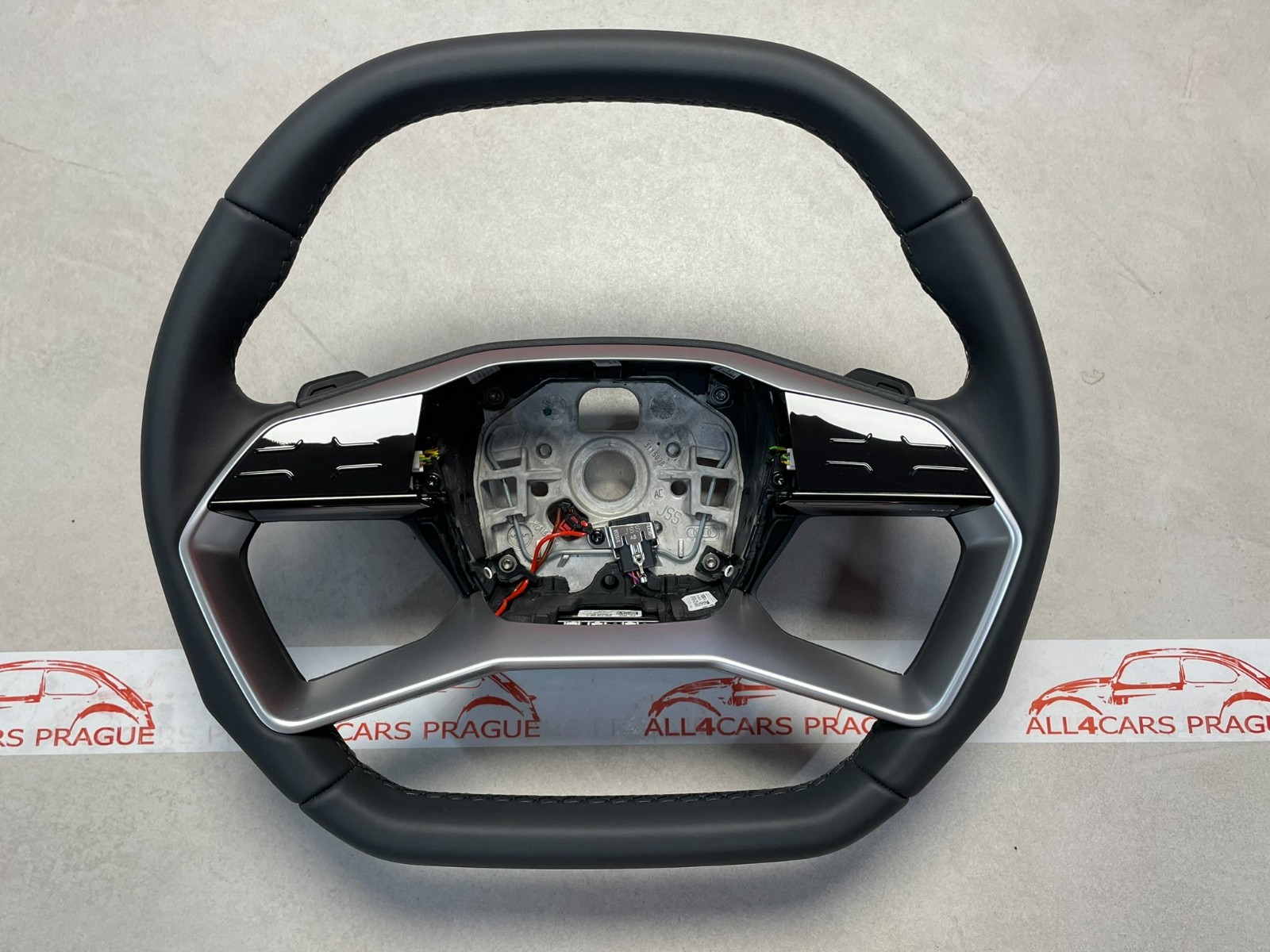 AUDI Q4 E-TRON LENKRAD BEHEIZT SPORT ABGEFLACHT 89A419091AP MIT ASSISTENTEN NEU