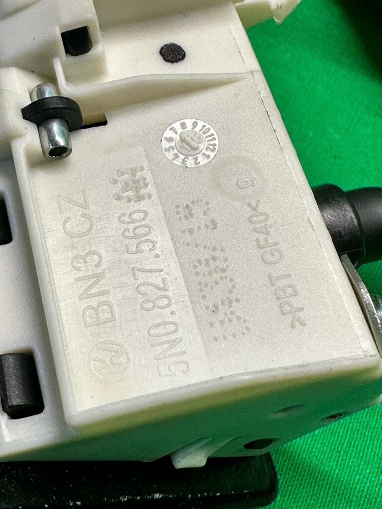 AUDI RÜCKFAHRKAMERA REAR VIEW CAMERA 5N0827566AA 8T8827569A Fast Neu Demont test - Obrázek 16