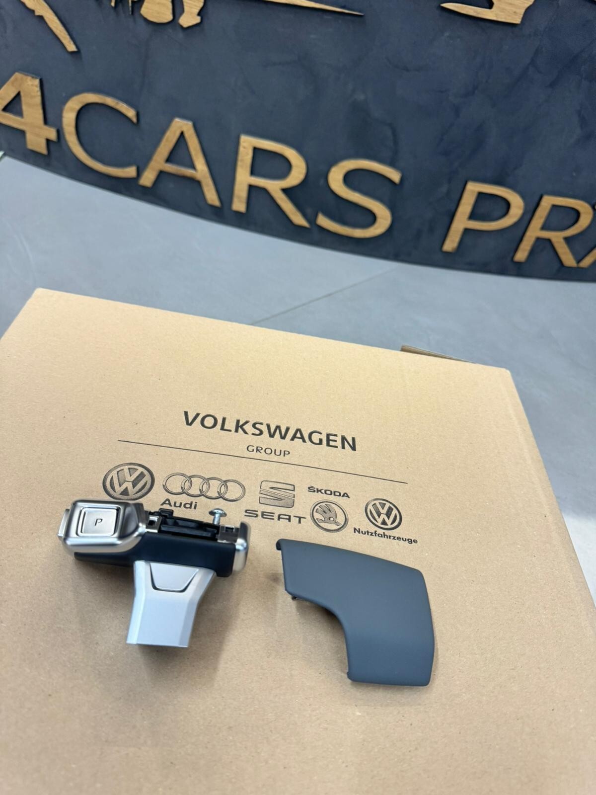 AUDI SCHALTKNAUF GRIFF GRAU LEDER 4K1713139D 4K1713140E AUTOMATIK GETRIEBE NEU - Obrázek 6