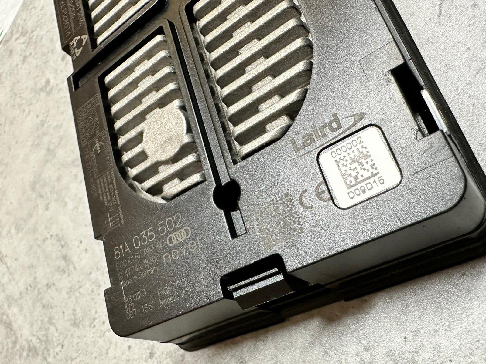 AUDI SEAT KOPPELANTENNE KOMFORT TELEFONIE INDUKTIV QI LADEN 81A035502 ORIGINAL - Obrázek 5