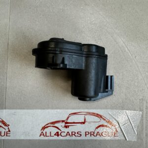 AUDI VW BENTLEY STELLMOTOR FÜR ELEKTRISCHE BREMSSATTEL L-R REAR  4M0998281 ORIG.