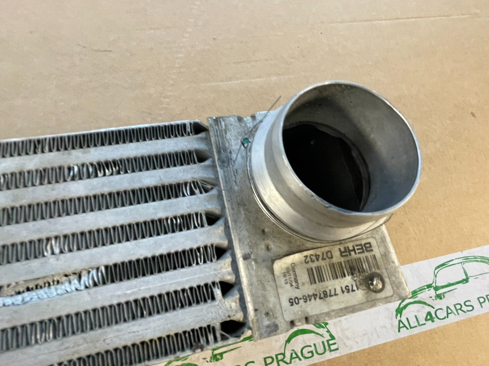 BMW 5 SERIES E60 , E61 DIESEL TURBOKÜHLER 17517787446 GEBRAUCHT ORIG BMW TEIL ! - Obrázek 11