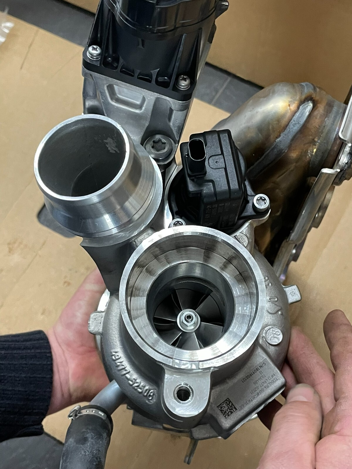 BMW TURBOLADER 2.0 BENZIN N20 11657634486TURBO IST DEMONT V GANZ NEU MOTOR BMW ! - Obrázek 5