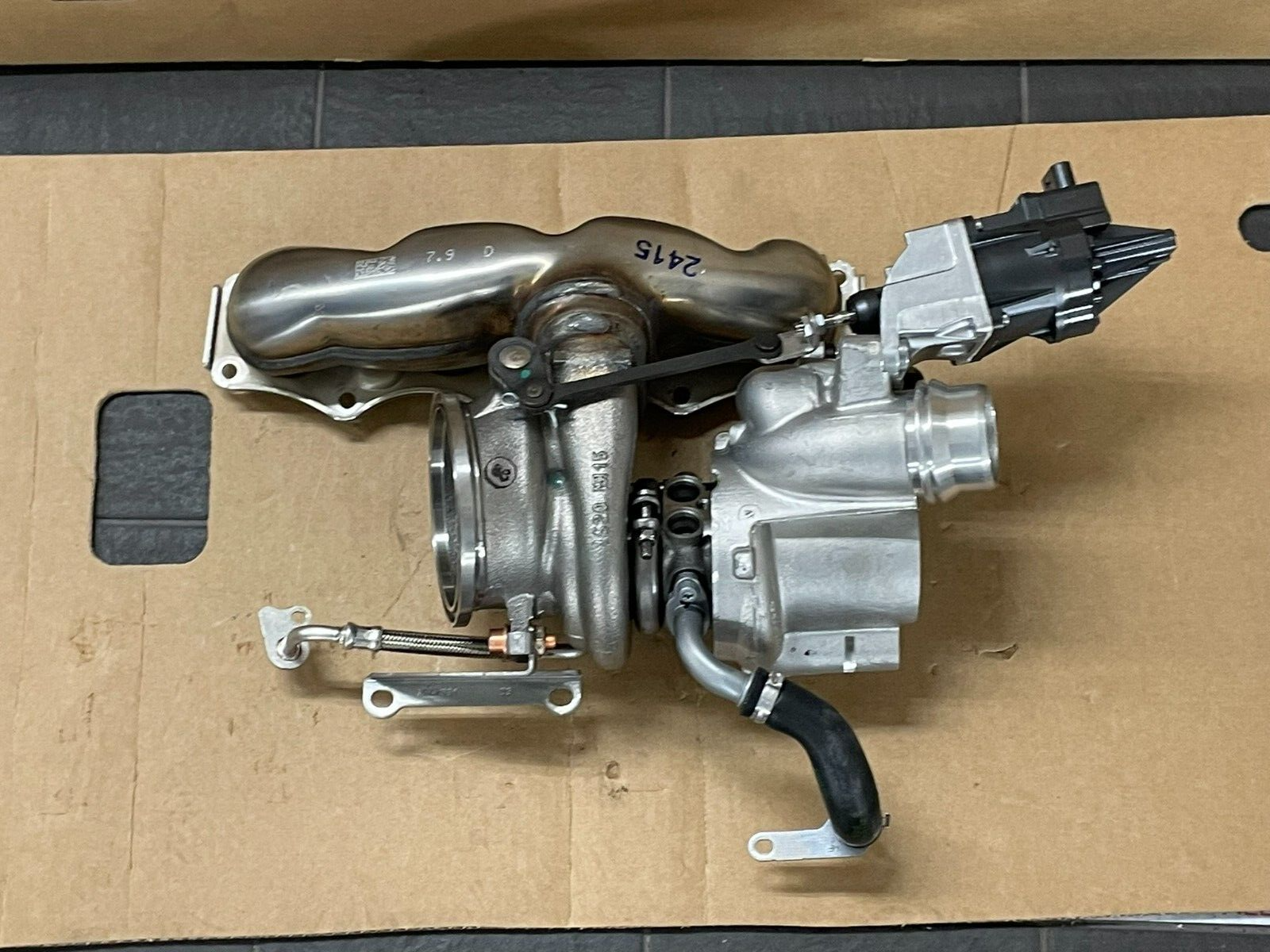 BMW TURBOLADER 2.0 BENZIN N20 11657634486TURBO IST DEMONT V GANZ NEU MOTOR BMW !