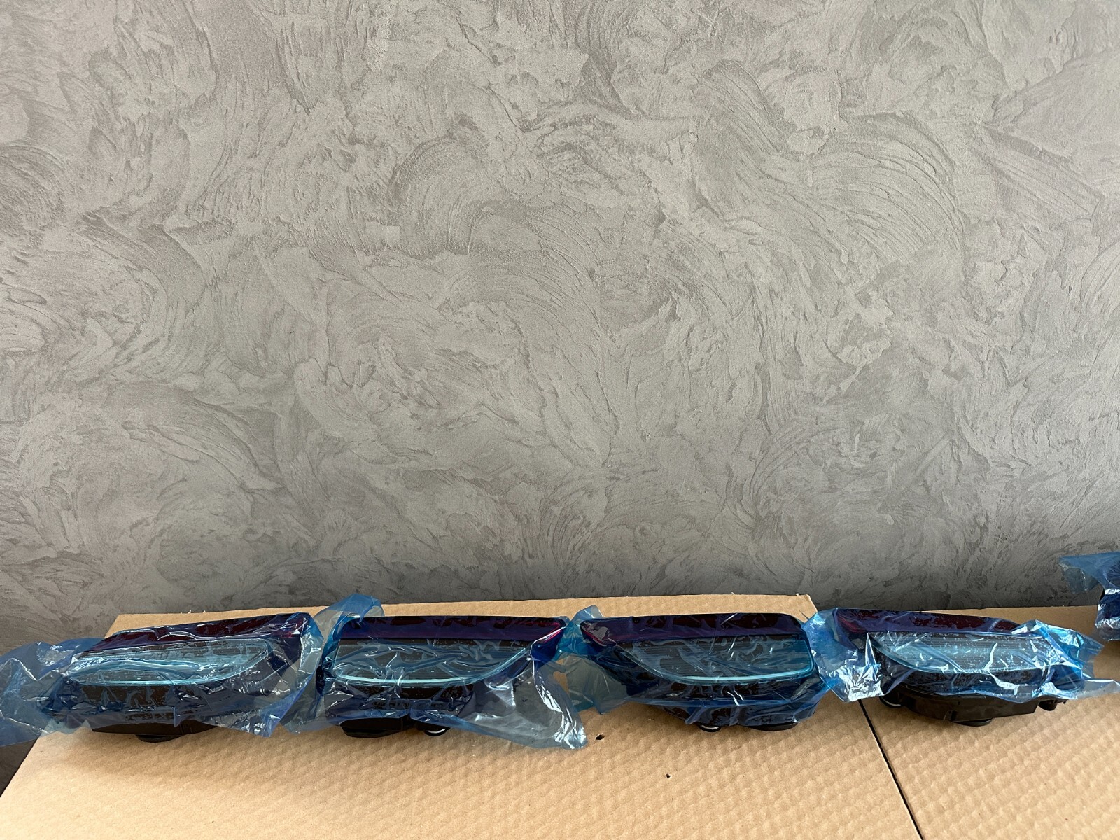 FERRARI PUROSANGUE REAR HEADLIGHTS COMPLETE SET - Obrázek 8