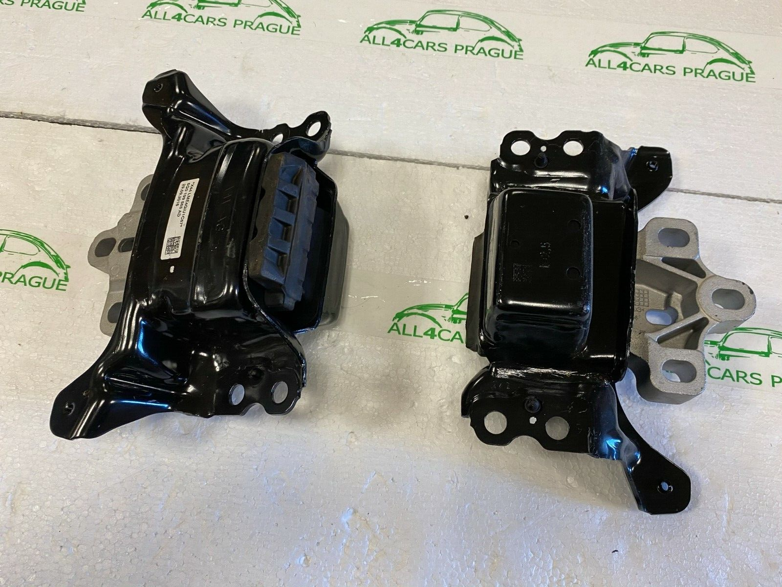 GETRIEBELAGER LINKS 5Q0199555AD VW PASSAT / ARTEON NEU ORIGINAL