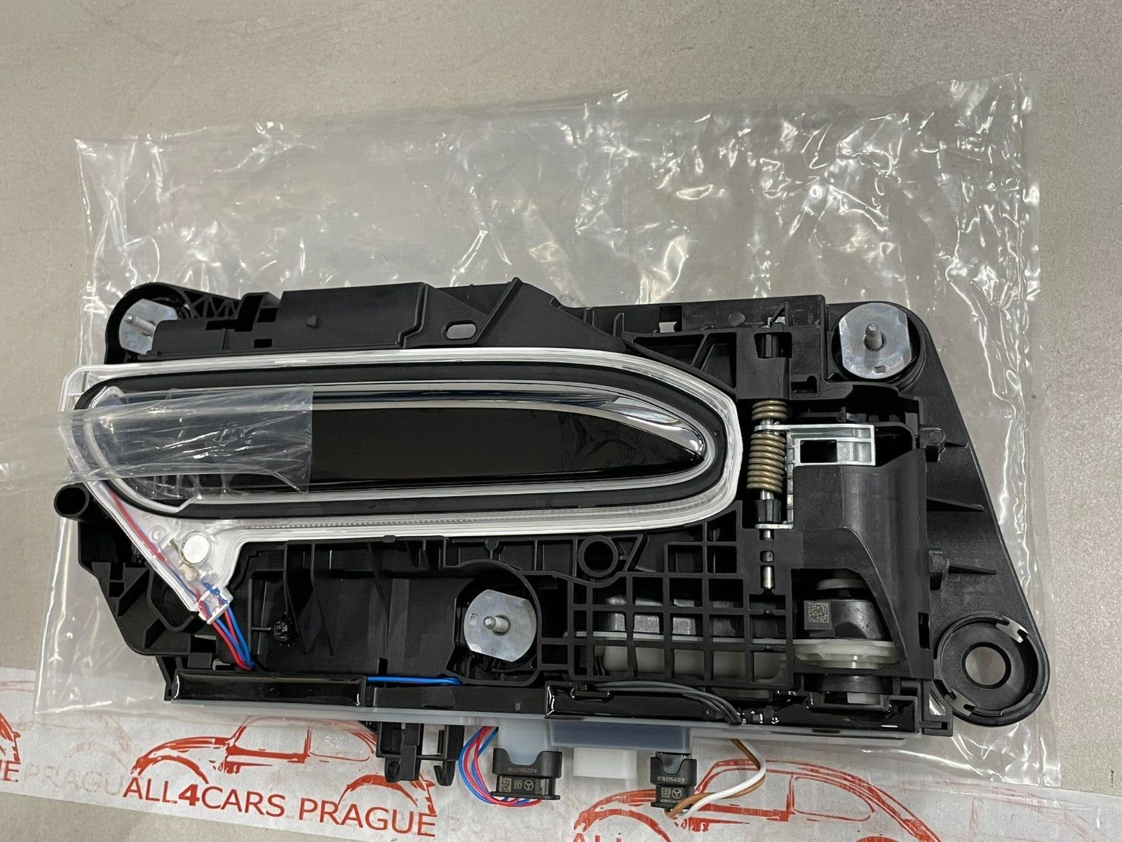 MERCEDES-BENZ S / EQS TÜRAUßENGRIFF VORNE RECHTS A0997609003 9197 SCHWARZ OE NEU - Obrázek 5