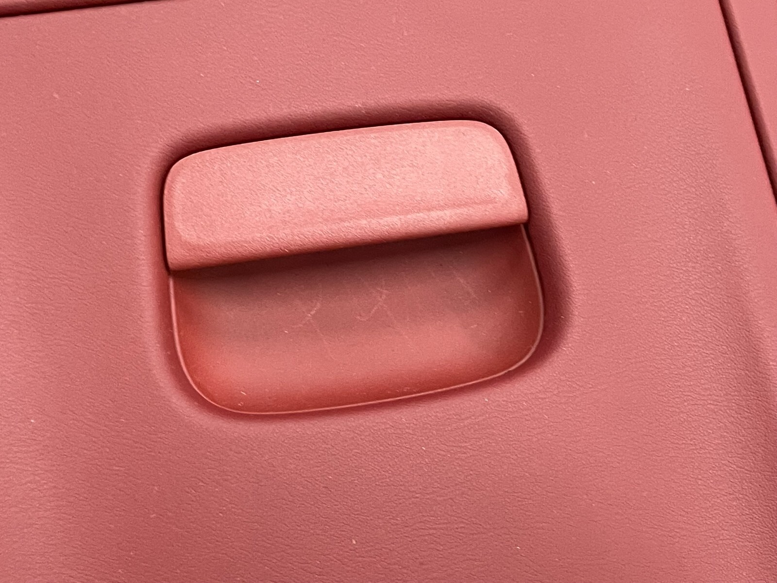 MERCEDES-BENZ S-KLASSE W223 V223 ABLAGEFACH A2239700701 KARMIN ROT DEM TEST CAR - Obrázek 7