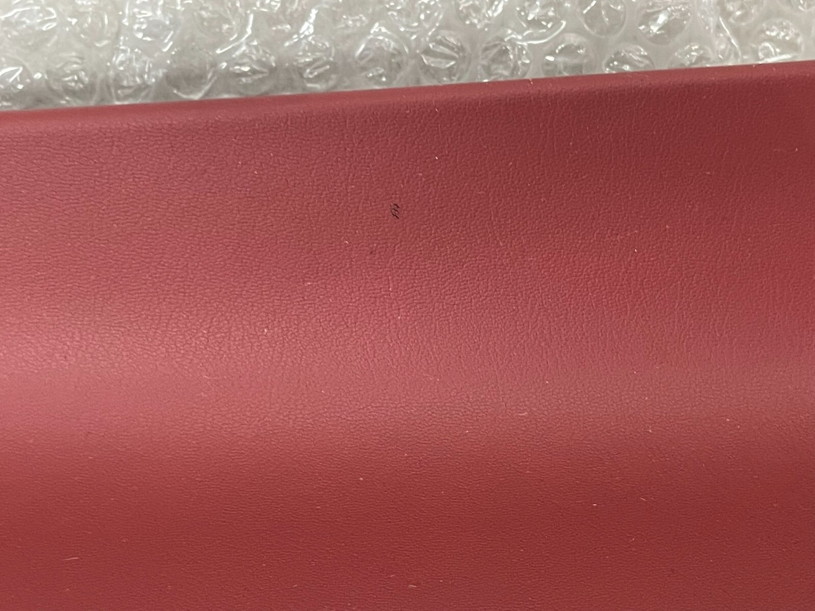 MERCEDES-BENZ S-KLASSE W223 V223 ABLAGEFACH A2239700701 KARMIN ROT DEM TEST CAR - Obrázek 8