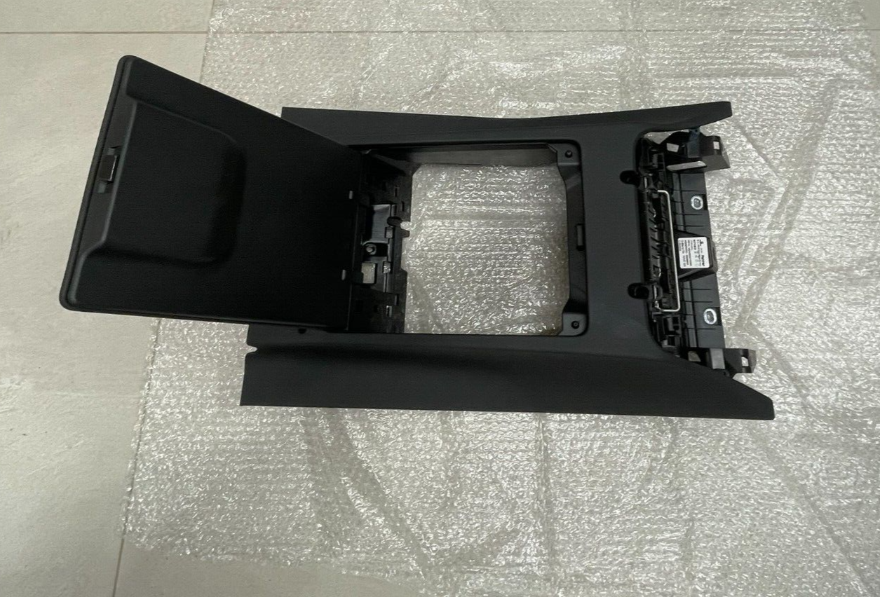 MERCEDES-BENZ S-KLASSE W223 V223 ABLAGEFACH A2239700701 SCHWARZ DEM.V TEST WAGEN - Obrázek 15