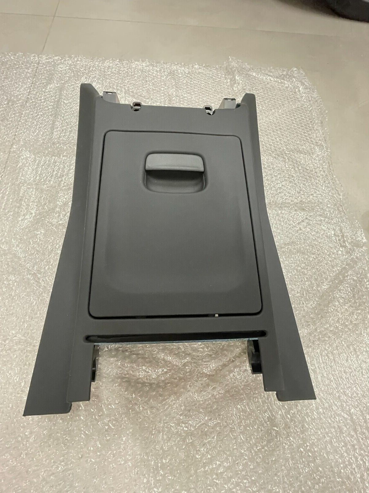 MERCEDES-BENZ S-KLASSE W223 V223 ABLAGEFACH A2239700701 SCHWARZ DEM.V TEST WAGEN - Obrázek 19