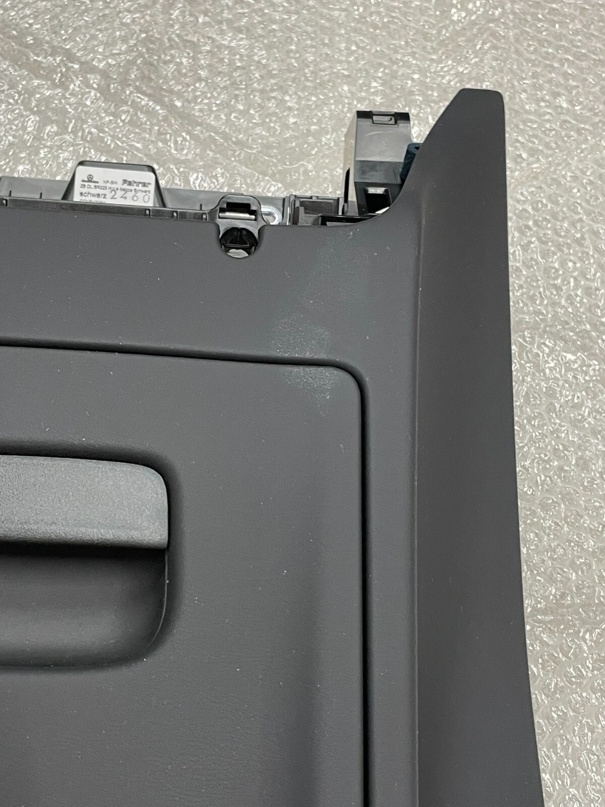 MERCEDES-BENZ S-KLASSE W223 V223 ABLAGEFACH A2239700701 SCHWARZ DEM.V TEST WAGEN - Obrázek 3