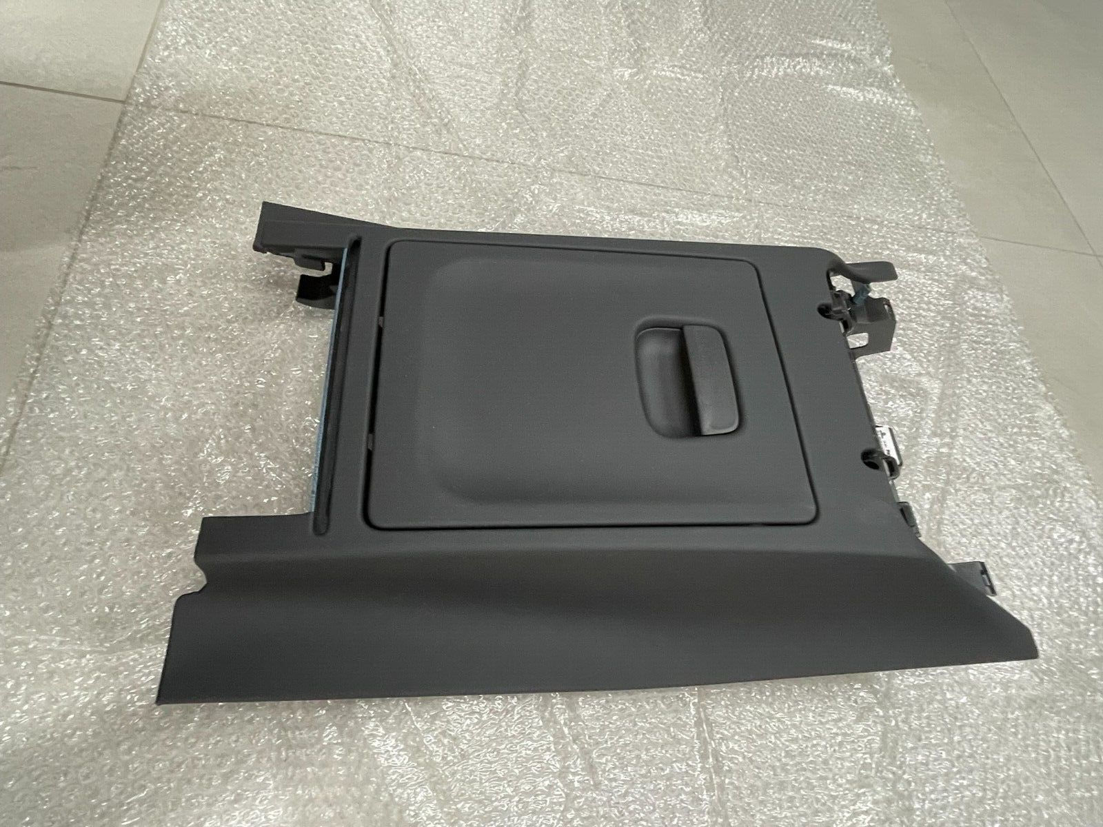 MERCEDES-BENZ S-KLASSE W223 V223 ABLAGEFACH A2239700701 SCHWARZ DEM.V TEST WAGEN - Obrázek 6