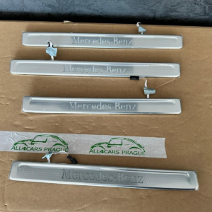 MERCEDES S W223 ABDECKSCHIENE BELEUCHT AUTOTÜR RAUMBELEUCHTUNG SCHWELLER SATZ