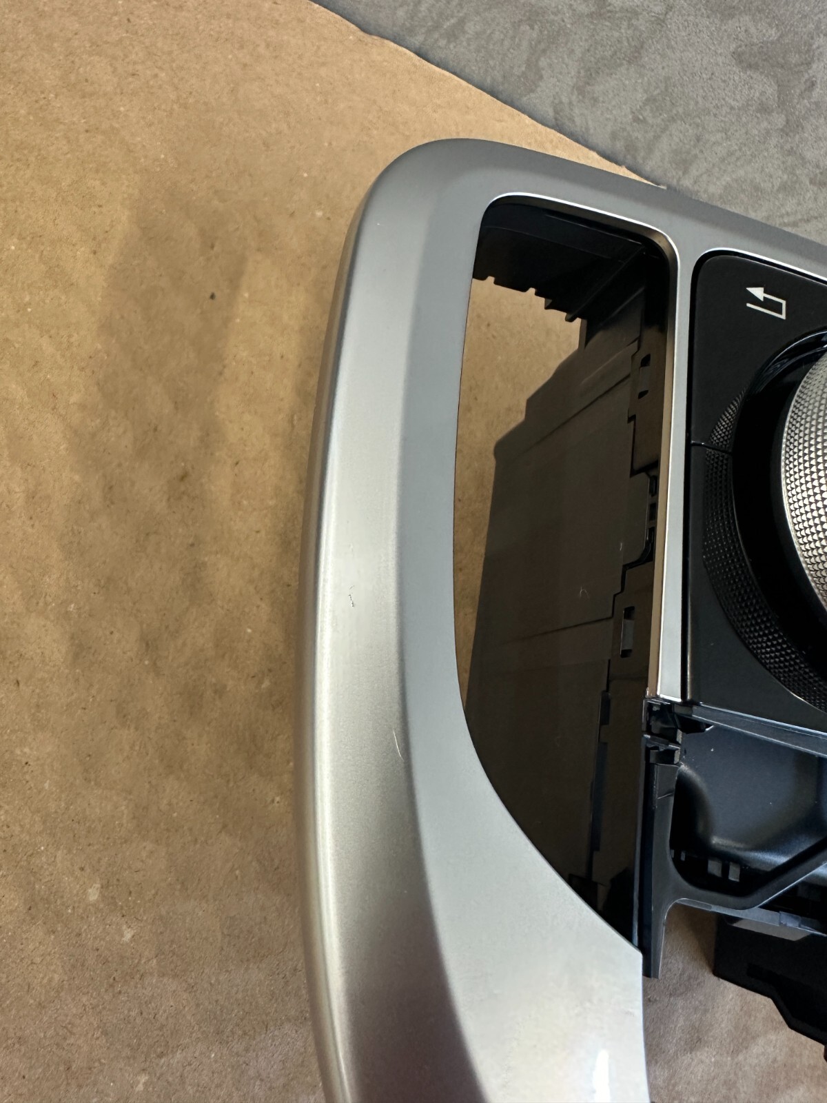 MERCEDES W447 V-KLASSE TOUCH PAD BEDIENTEIL MITTELKONSOLE SCHALTER A4479000208.. - Obrázek 17