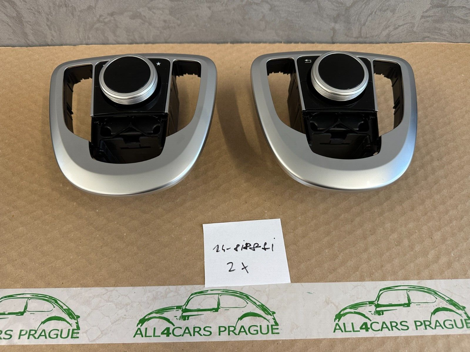 MERCEDES W447 V-KLASSE TOUCH PAD BEDIENTEIL MITTELKONSOLE SCHALTER A4479000208.. - Obrázek 21