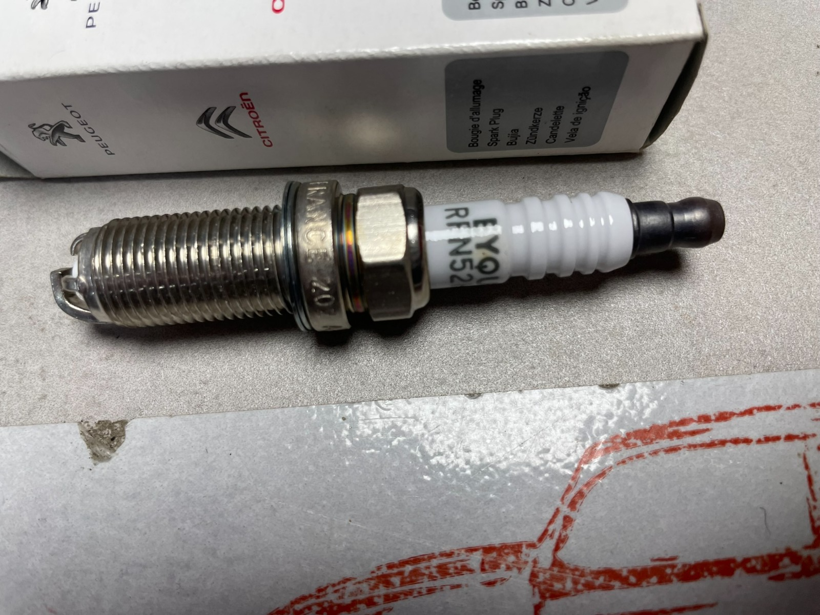 PEUGEOT / CITROEN ZÜNDKERZE 5960 F2 , ZÜNDKERZE 5960 F ORIG. PEUGOT CITROËN NEU - Obrázek 10