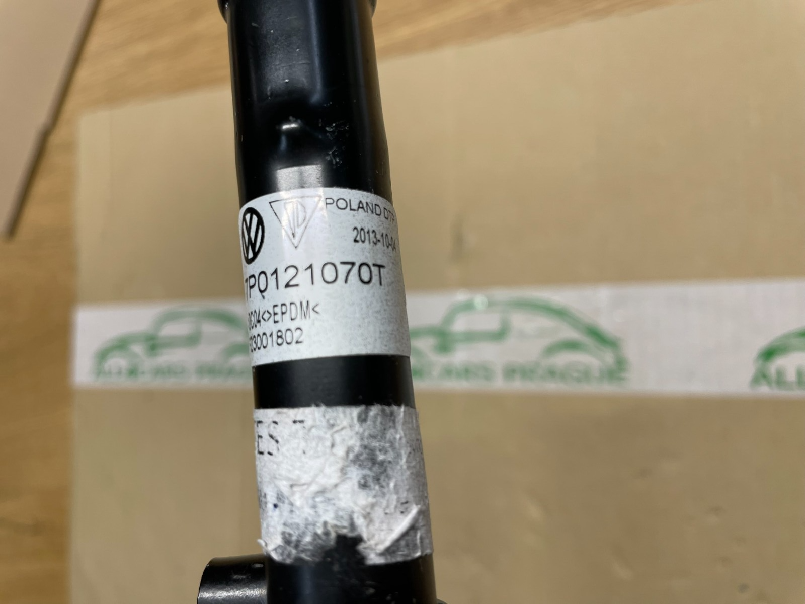 PORSCHE CAYENNE 92A HYBRID KÜHLWASSER KÜHLMITTELROHR 7P0121070T + 7P6121096A - Obrázek 9