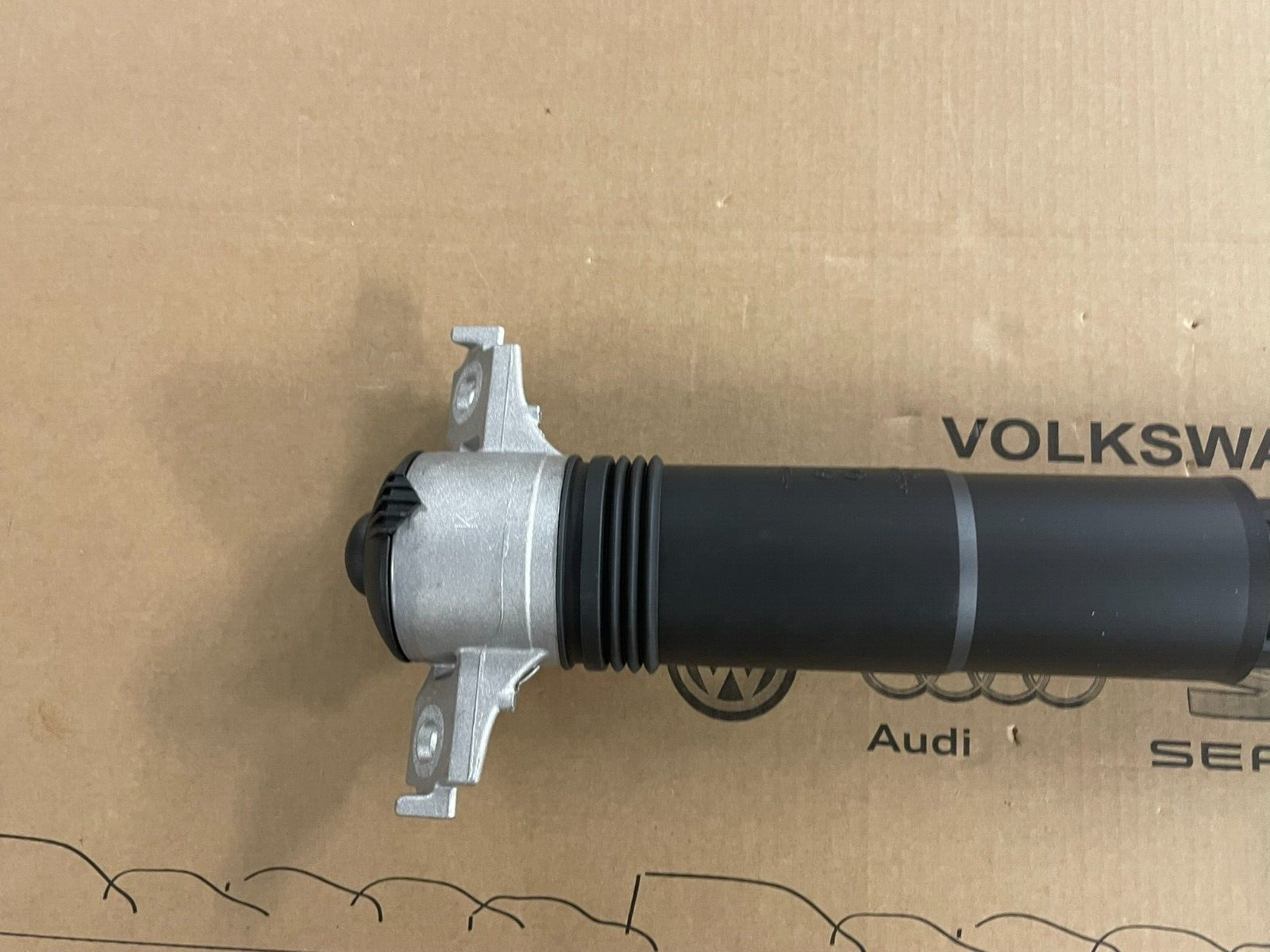 PORSCHE CAYENNE 9YA-2 STOSSDÄMPFER ELEKTRISCH HINTER RECHTS 9Y0513028F ORIG NEU - Obrázek 15