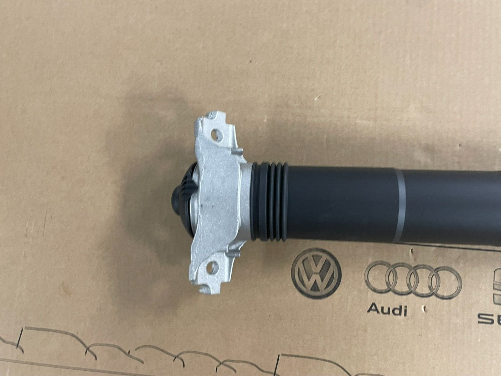 PORSCHE CAYENNE 9YA-2 STOSSDÄMPFER ELEKTRISCH HINTER RECHTS 9Y0513028F ORIG NEU - Obrázek 18