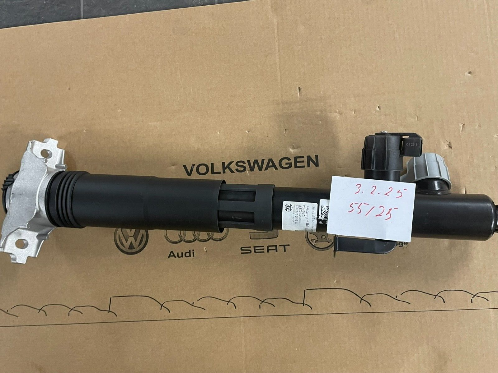 PORSCHE CAYENNE 9YA-2 STOSSDÄMPFER ELEKTRISCH HINTER RECHTS 9Y0513028F ORIG NEU - Obrázek 22