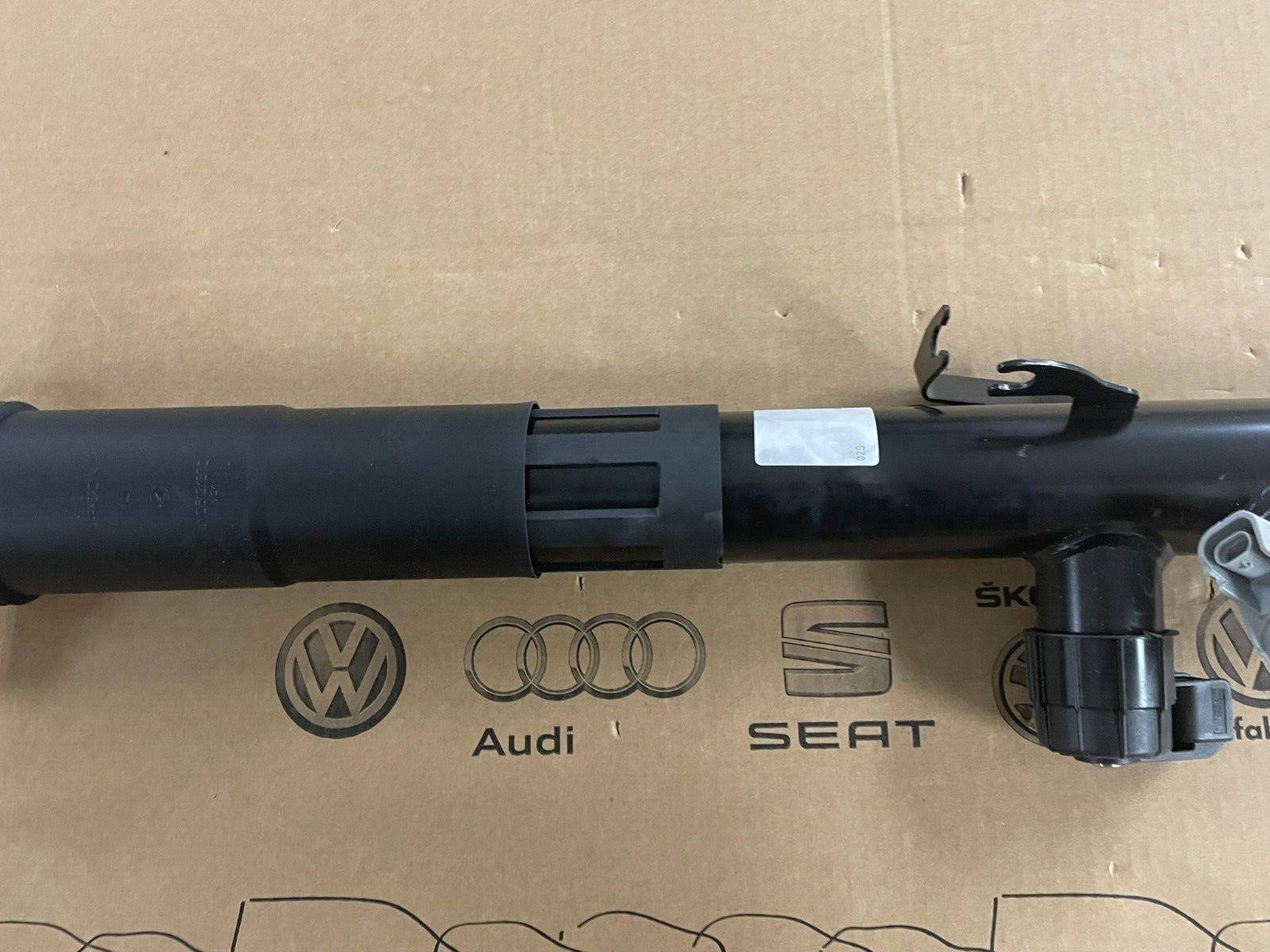 PORSCHE CAYENNE 9YA-2 STOSSDÄMPFER ELEKTRISCH HINTER RECHTS 9Y0513028F ORIG.NEU - Obrázek 19