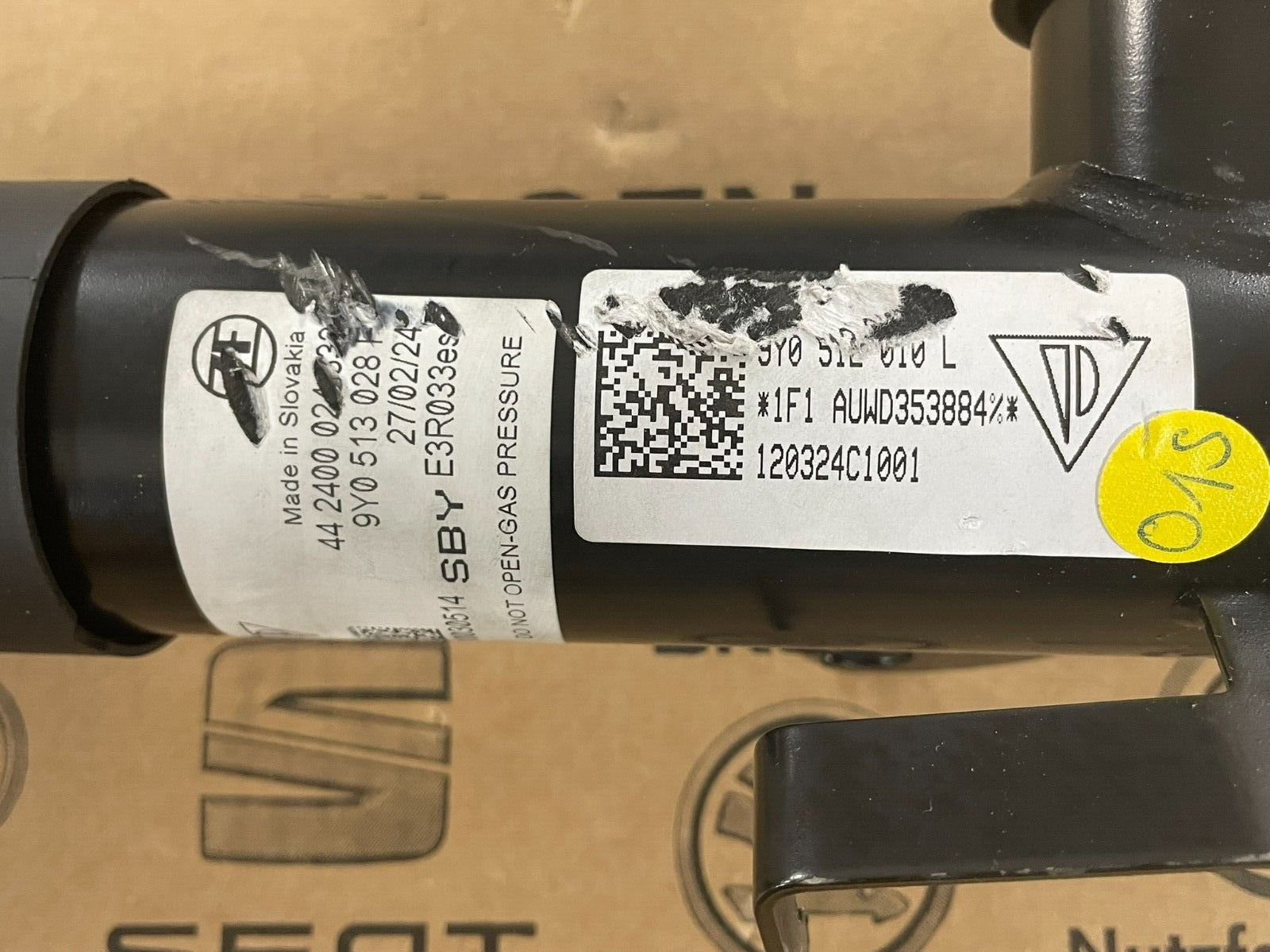 PORSCHE CAYENNE 9YA-2 STOSSDÄMPFER ELEKTRISCH HINTER RECHTS 9Y0513028F ORIG.NEU - Obrázek 6