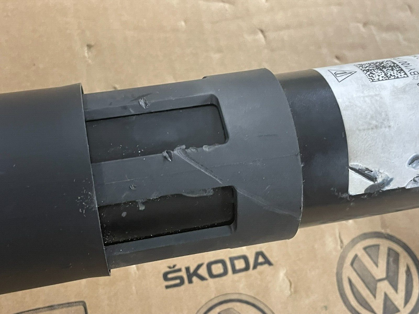 PORSCHE CAYENNE 9YA-2 STOSSDÄMPFER ELEKTRISCH HINTERACHSE LINKS 9Y0513027F NEU - Obrázek 23