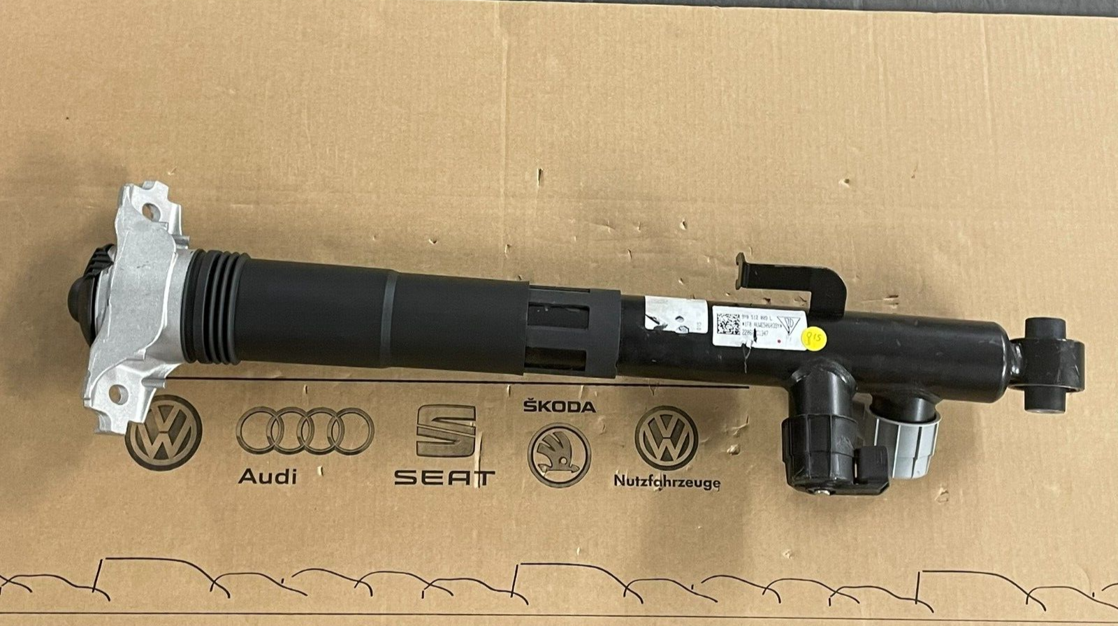 PORSCHE CAYENNE 9YA-2 STOSSDÄMPFER ELEKTRISCH HINTERACHSE LINKS 9Y0513027F NEU